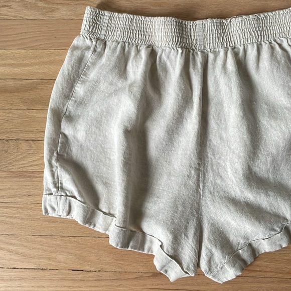 Reformation Women’s Mila Linen Short Oatmeal 2X - Picture 8 of 12